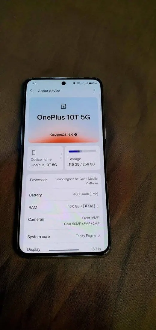 OnePlus 10T 5G 256GB, 16+12GB RAM, 4800mAh Battery (2)