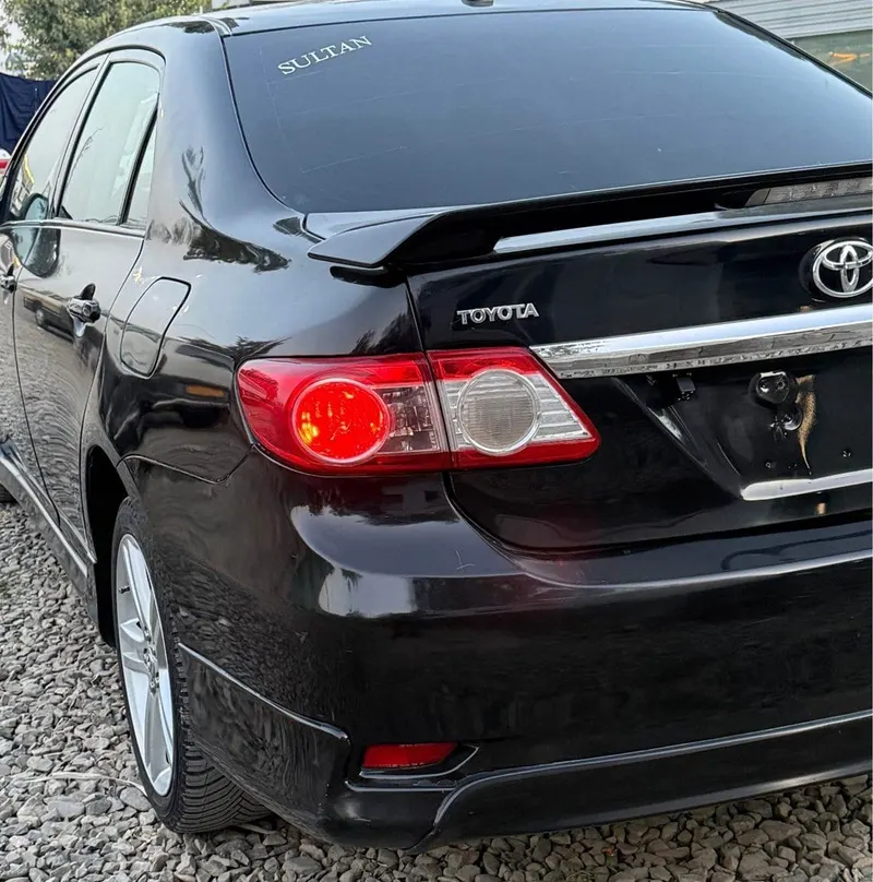 Toyota Corolla 2012 S Class, Black, Clean Documents, No Accident (5)