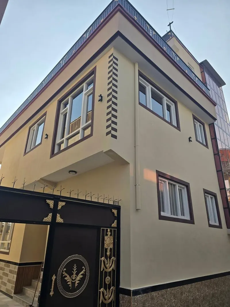 House for sale in District 6 Kabul, 2 storeys, 5 rooms, 2 bathrooms, 140 m2 (2)