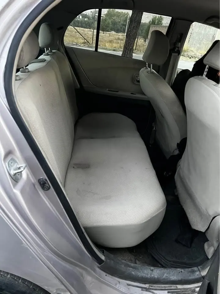Toyota Vitz 2008 (Shipped 2010) (8)