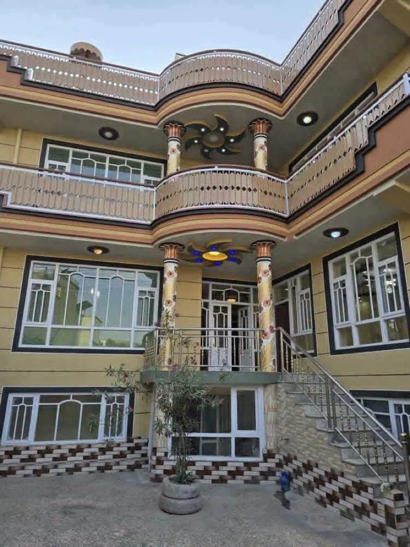 3.5-storey Concrete House 200 m² with 6 Rooms in Kabul for Sale (2)
