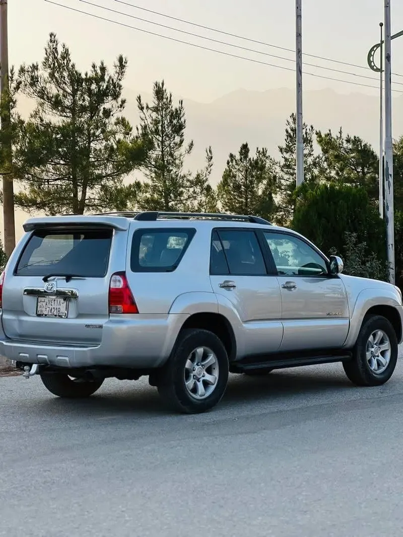 Toyota 4Runner SR5 2006 Silver (2)