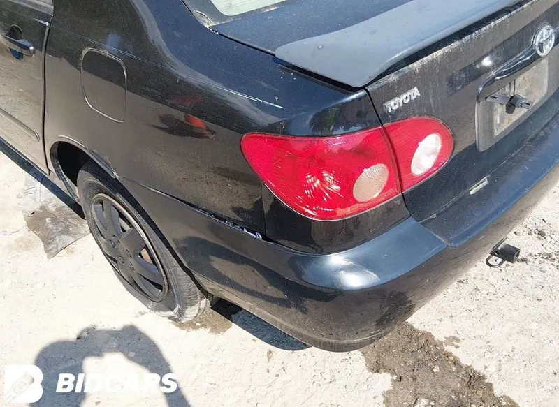 Toyota Corolla LE 2006, American, 4-Cylinder Petrol, Black (8)