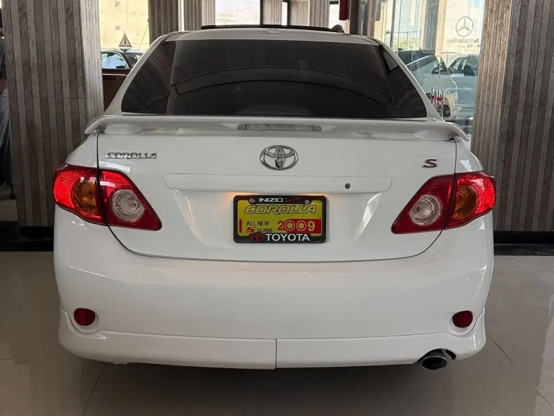 Toyota Corolla 2009 Full Option, White, Company Paint (4)