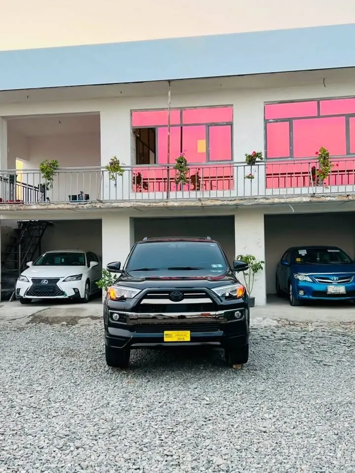 Toyota 4Runner SR5 Premium 2015, black, airbags, auto gearbox (3)