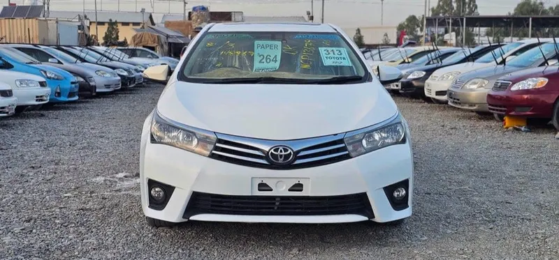 2015 White Sedan 1800cc Automatic (4)