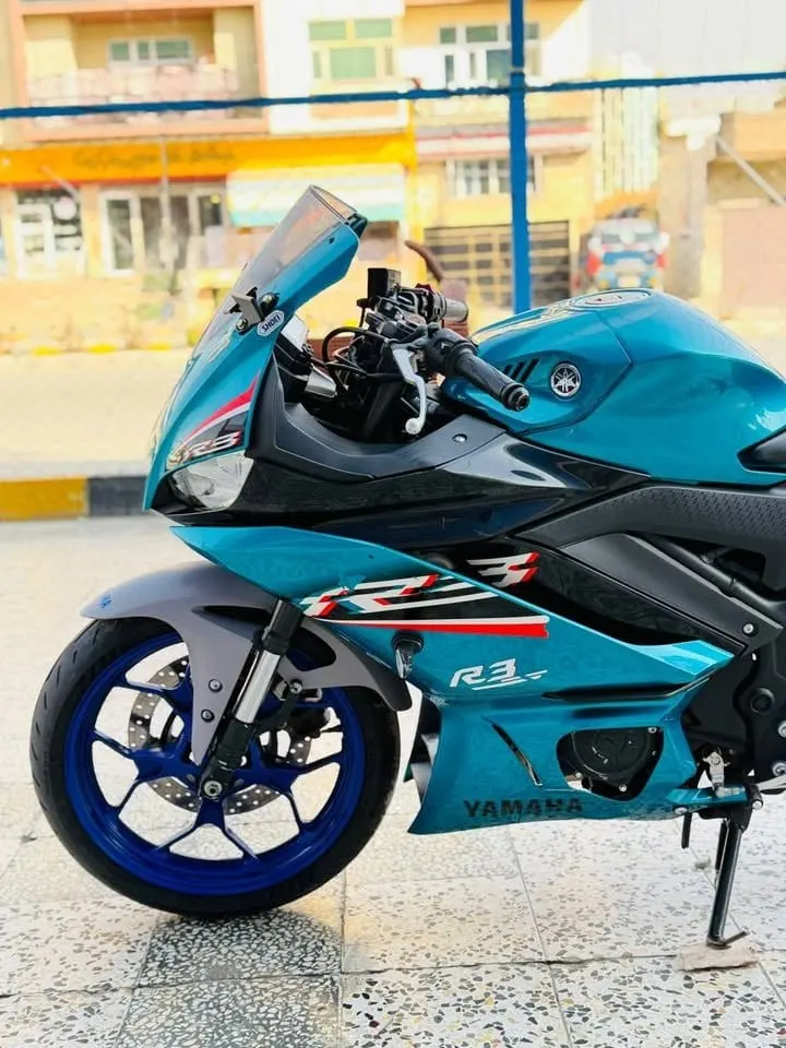 Yamaha YZF-R3 2023 Motorcycle, Almost New (7)