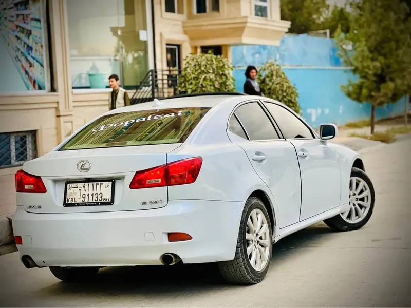 Lexus IS 250 2008, 6-cylinder, full option (3)