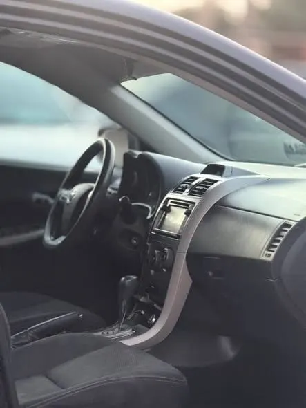 Toyota Corolla 2013 with S-Class options, no accident, American version (4)