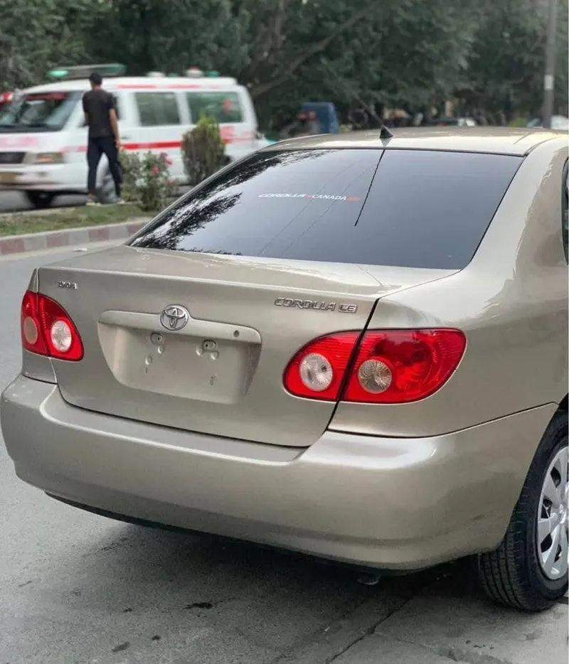 Toyota Corolla LE 2007 - 7800 USD (4)