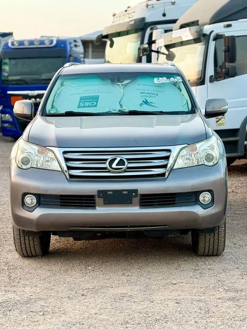 Lexus GX460 2011 V8 Full Option (1)