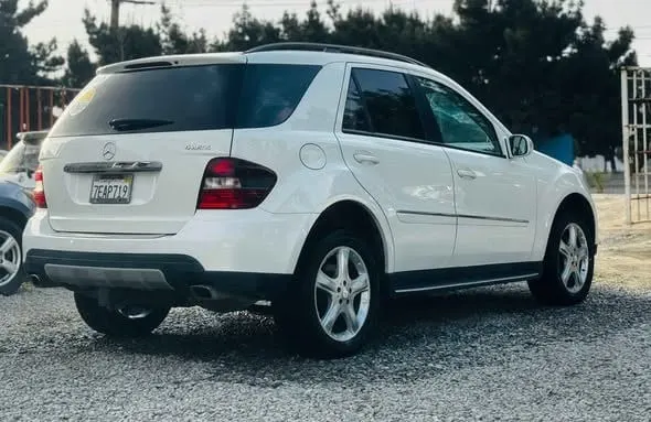 Mercedes-Benz ML 2008, Sunroof, 6-Cylinder Petrol (5)