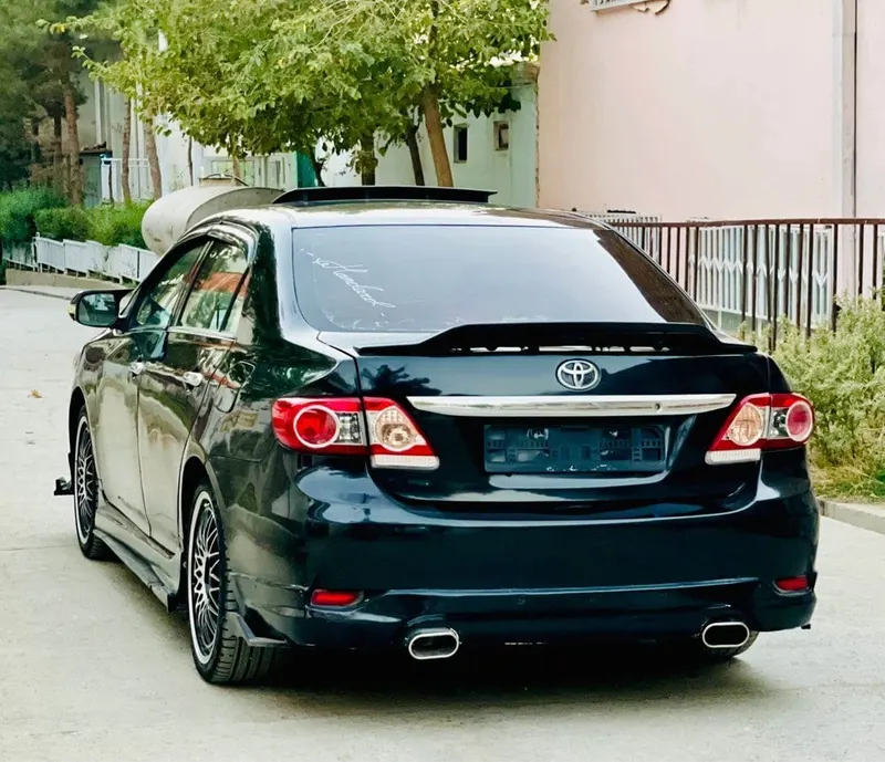 Toyota Corolla Sport 2010, Black, Clean Documents, 3500 USD (4)