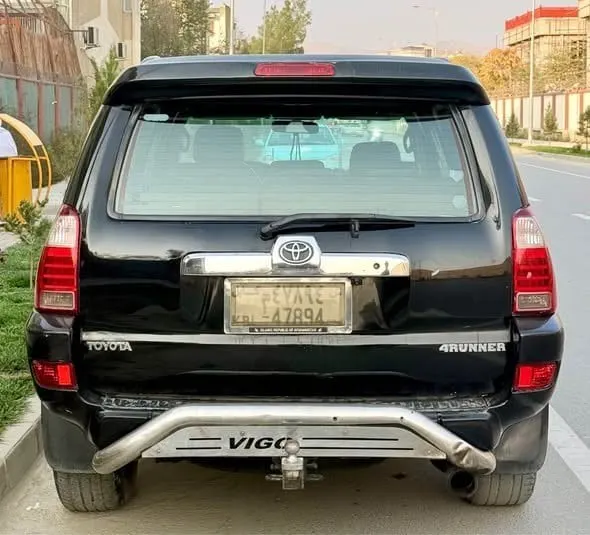 Toyota 4Runner SR5 2005 Black, 6-Cylinder, Clean Documents (4)