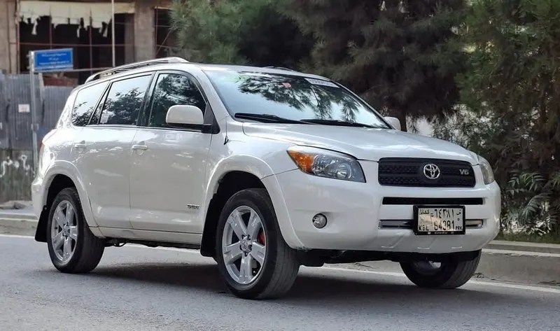Toyota RAV4 Sport 2007 V6 Full Option White (1)