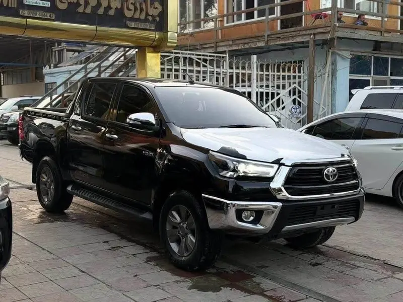 Toyota Hilux 2024 black, 4-cylinder petrol, Kabul (1)