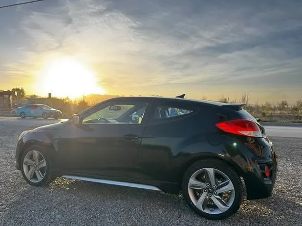 Hyundai Veloster Turbo 2013 Black Super Charger (3)