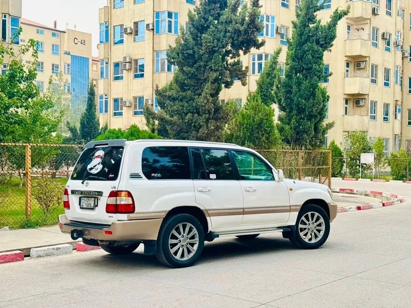 Toyota Land Cruiser 2002, European, White, Automatic (5)