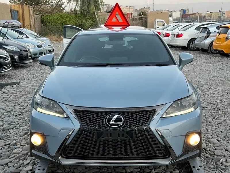 Lexus CT200h F Sport 2014, 2018 Shape (3)