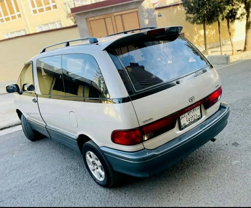 Toyota Lucida Family 1994 Automatic (2)