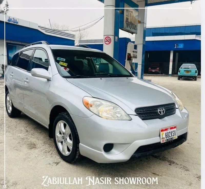 Toyota Matrix 2005 American automatic (4)