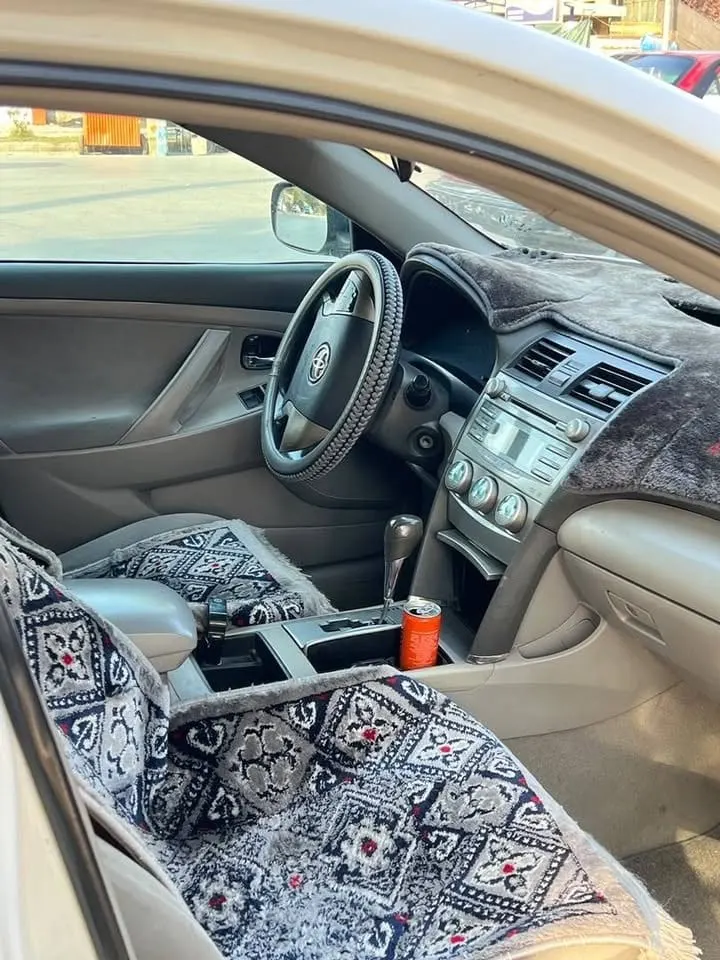 Toyota Camry 2009 Full Option White, 4-Cylinder Petrol, Automatic (7)