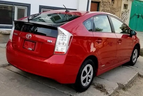 Toyota Prius 2010 American, Hybrid, Automatic, Red, No Accident (4)