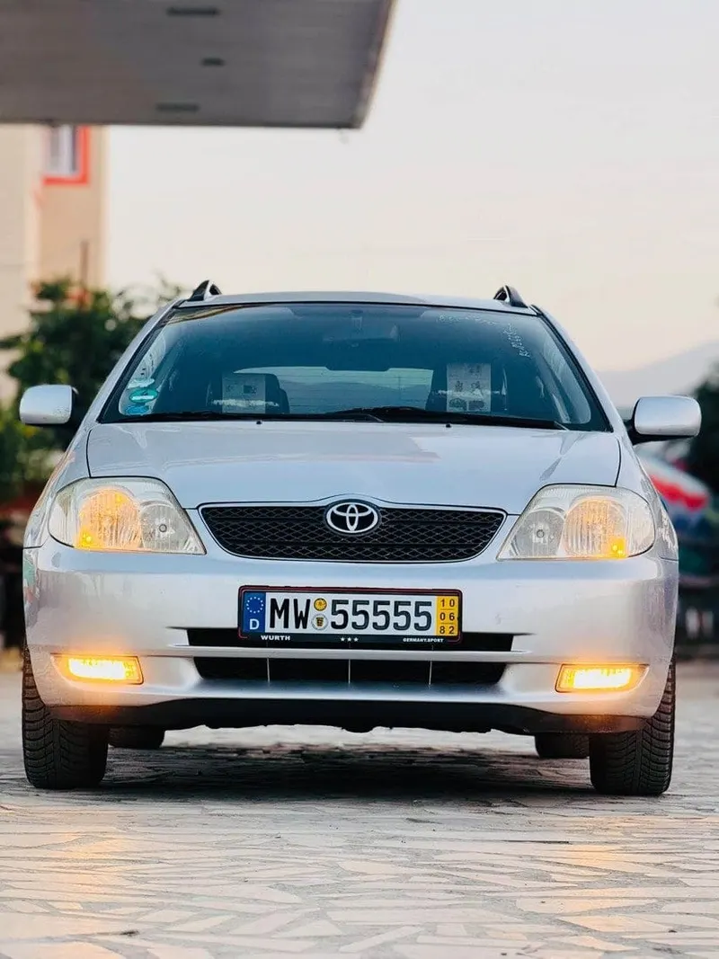 Toyota Fielder 2003, 4-cylinder, automatic (3)
