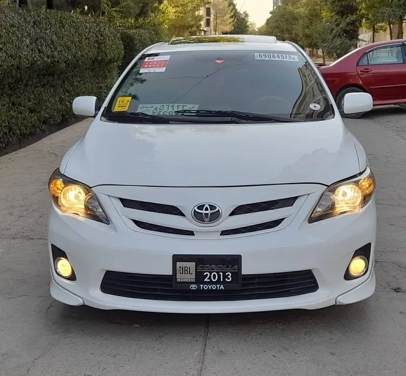 Toyota Corolla LE 2013, 56,000 km, automatic (2)