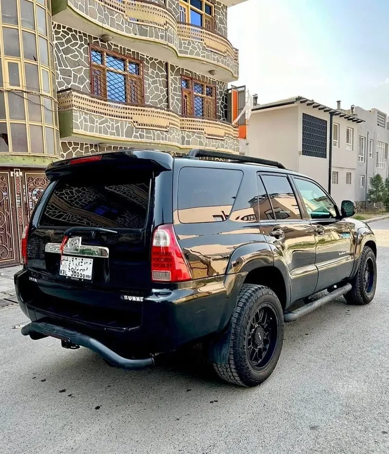 Toyota 4Runner 2008 (3)
