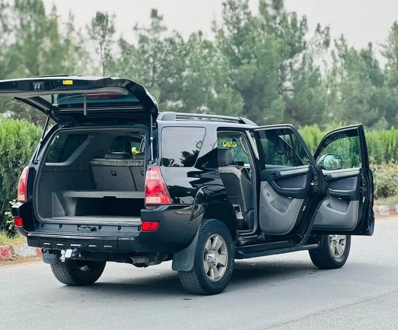 Toyota 4Runner SR5 2005 Black American (2)