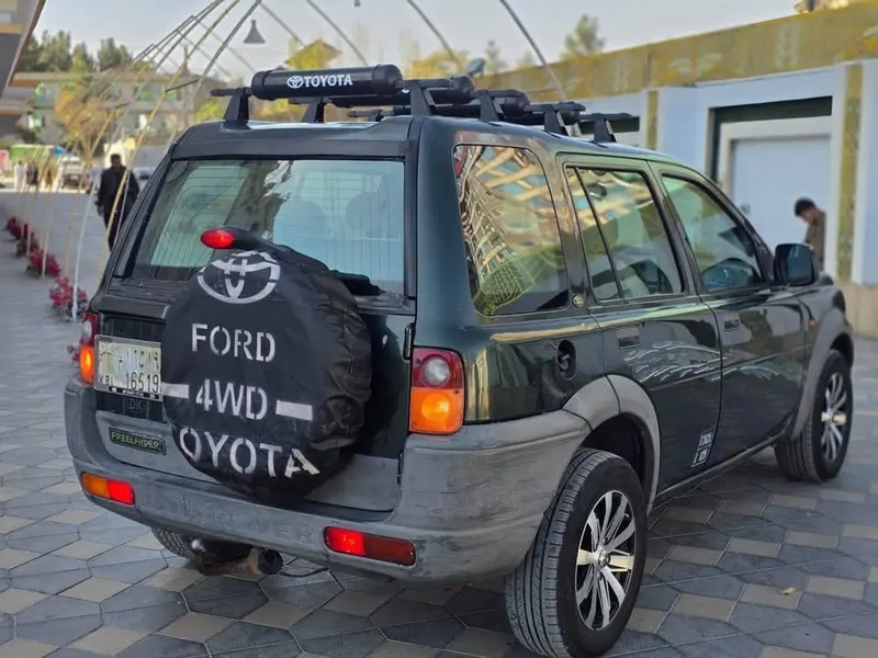 Land Rover Freelander 2000 Petrol 4-Cylinder For Sale (3)