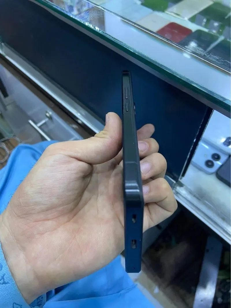 شارپ اکوس آر۷ ۲۵۶ گیگابایت ۱۲ گیگابایت رم نو (2)