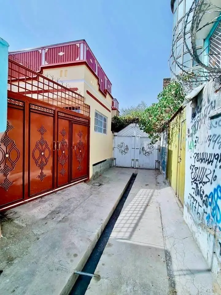 2-storey house with basement in Deh Murad Khan (3)
