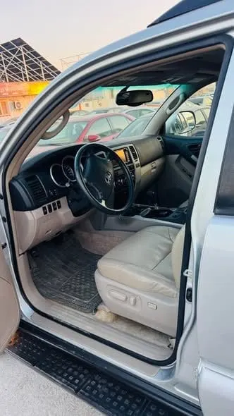 Toyota 4Runner 2006 Limited, Factory Sunroof (5)