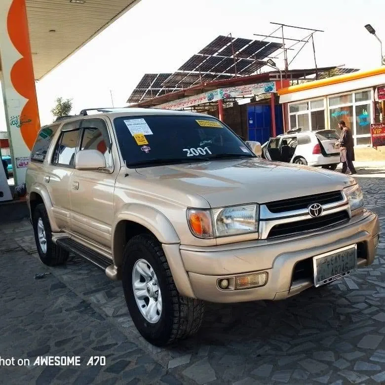 Toyota 4Runner 2001 Limited, Gold, Clean Documents (1)