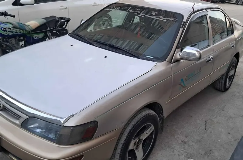 Toyota Corolla 1994 Canadian, Clean Condition (3)