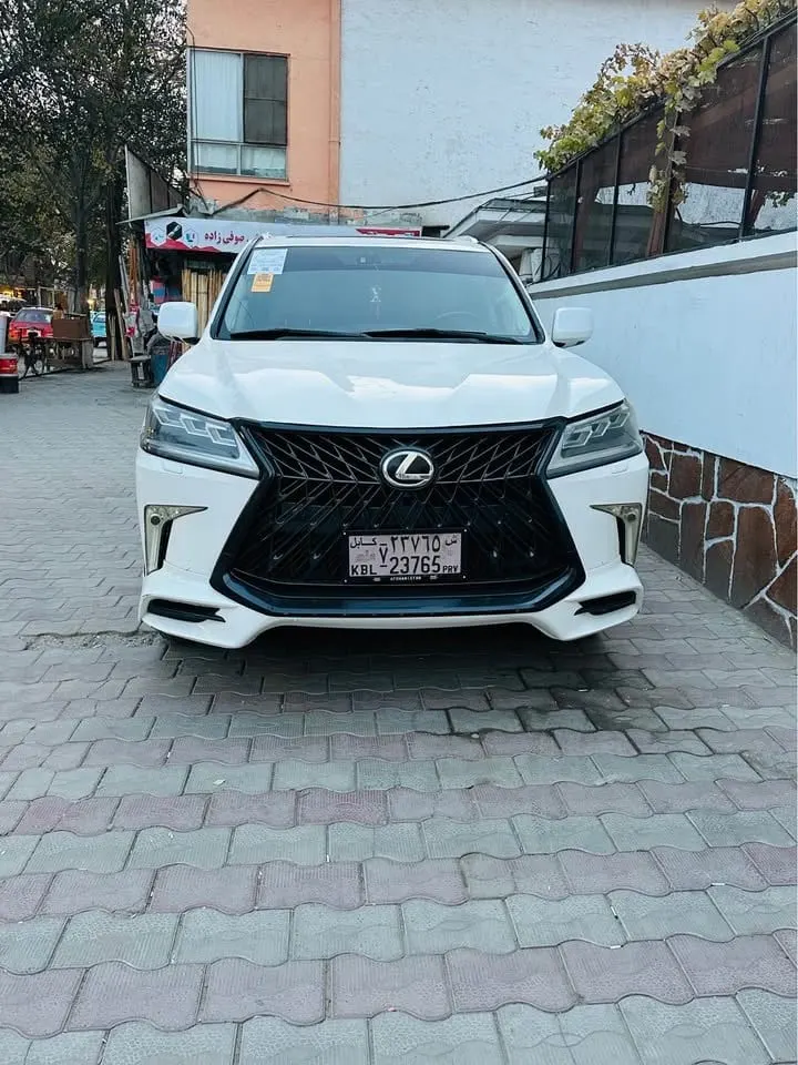 Lexus LX570 American 2009, 2020 Body Kit, White (2)