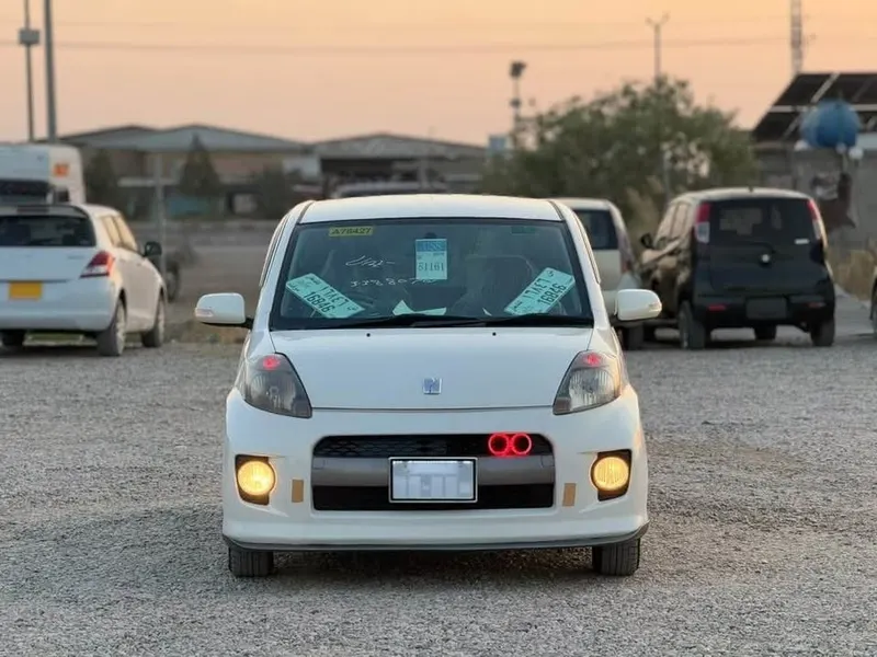 Toyota Passo Racy 2008, 1300cc (4)