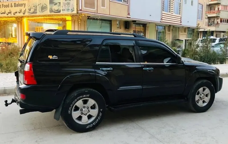Toyota 4Runner 2003 SR5, 6-Cylinder, Petrol, Automatic, Clean Documents, No Accident (4)