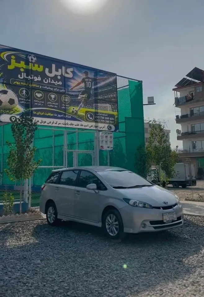 Toyota Wish Forward Grade G 2010, Full Option (8)
