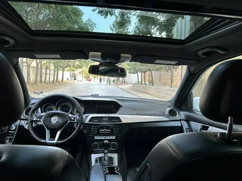Mercedes-Benz C300 2013, 6-cylinder turbocharged, manual/automatic (7)