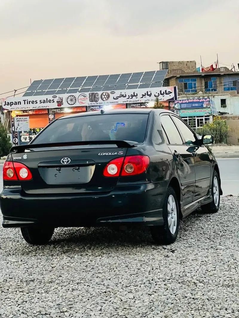 Toyota Corolla 2007 Black, Sunroof, No Accident (3)