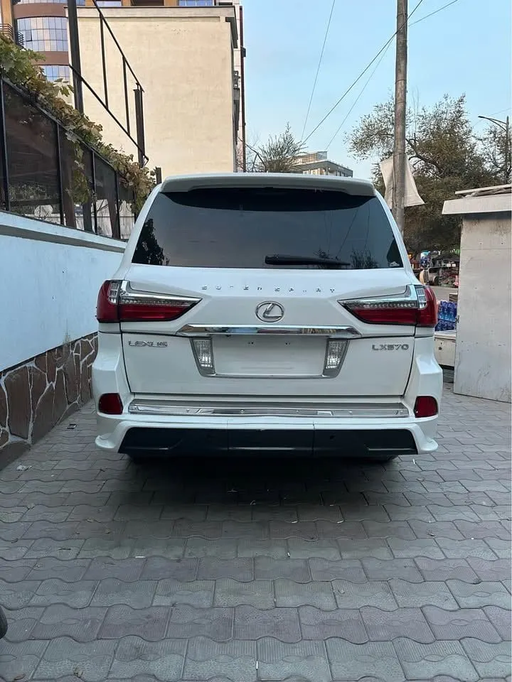 Lexus LX570 American 2009, 2020 Body Kit, White (4)