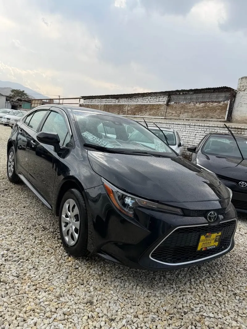 Toyota Corolla 2020 American, No Accident, 60,000 km (1)