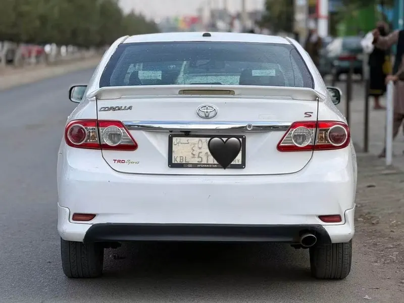 Toyota Corolla 2010, Canadian Import, Full Option, 2013 Shape (4)