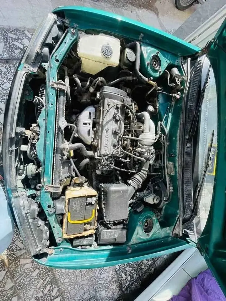 Toyota Corolla German Super Salon 1997, green (8)