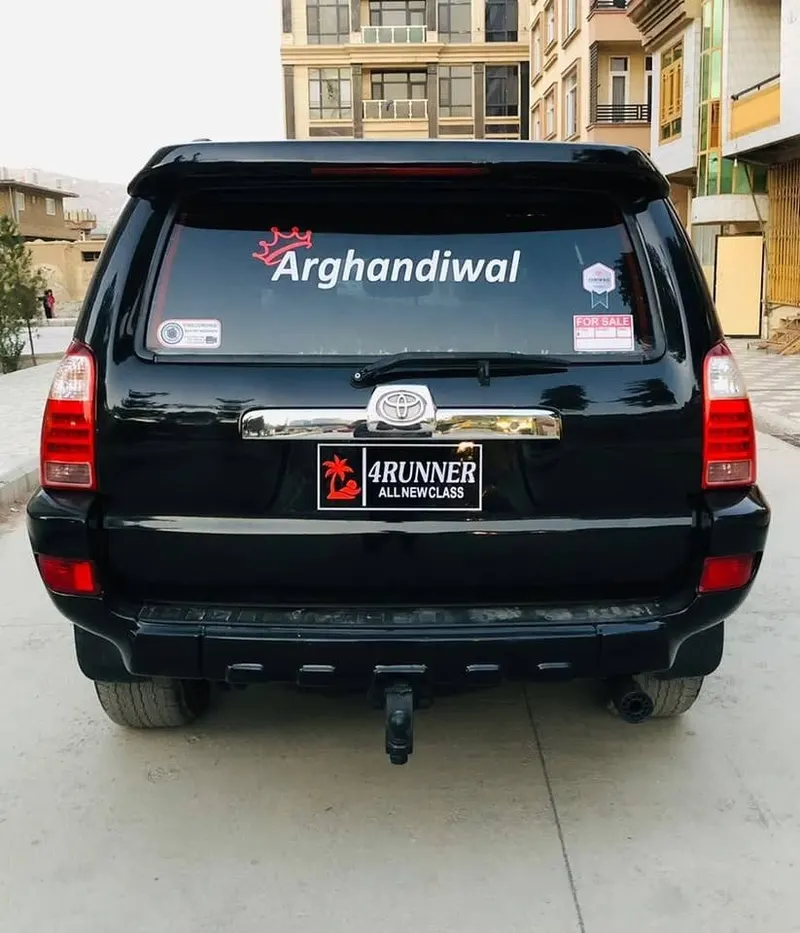 Toyota 4Runner 2003 SR5, 6-Cylinder, Petrol, Automatic, Clean Documents, No Accident (3)