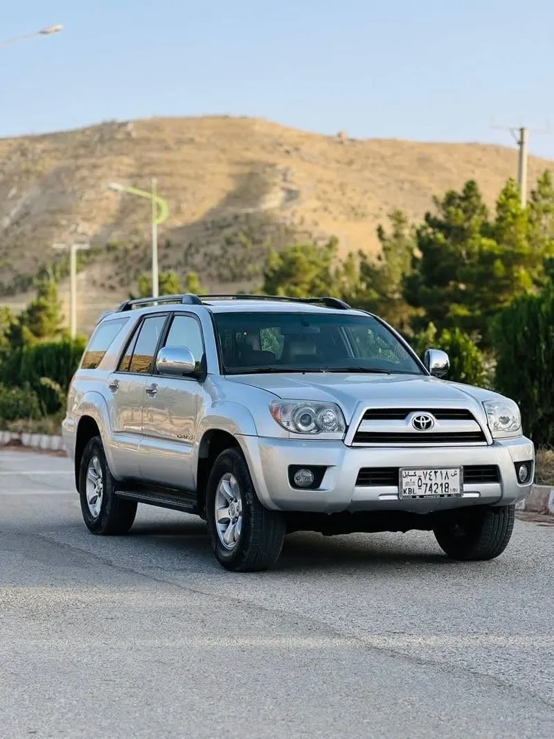 Toyota 4Runner SR5 2006 Silver (1)