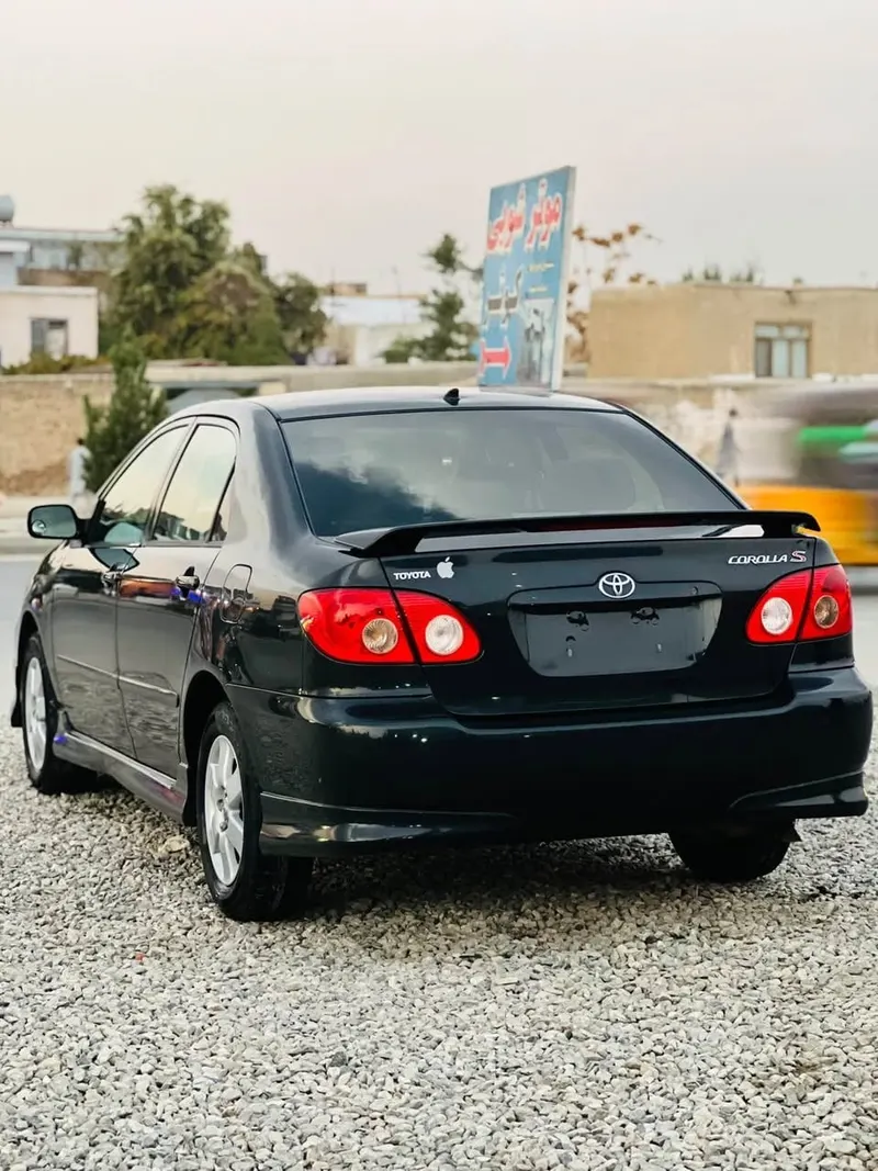 Toyota Corolla 2007 Black, Sunroof, No Accident (4)